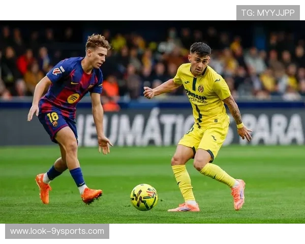 比利亚雷亚尔足球俱乐部最新动态分析与未来发展展望