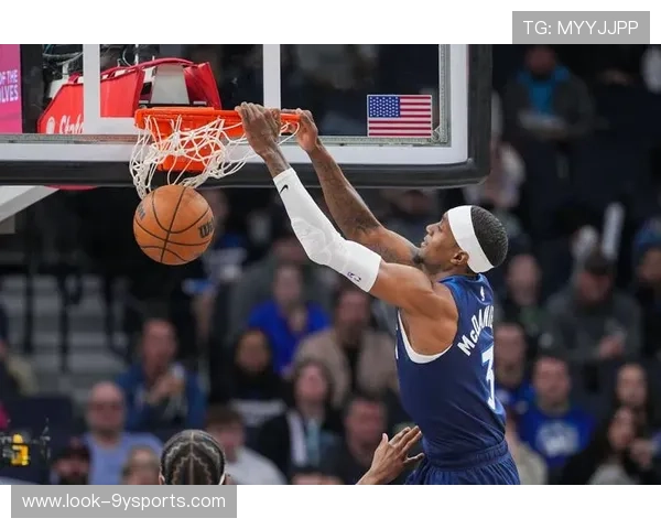 NBA狼队最新比赛精彩回顾 凭借强劲表现逆袭对手取得关键胜利